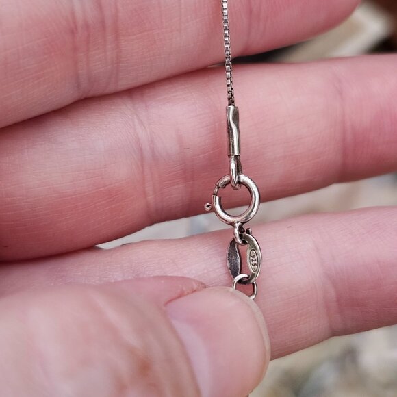 Vintage Opal Hamsa Hand on Sterling Silver bracelet - Picture 8 of 10